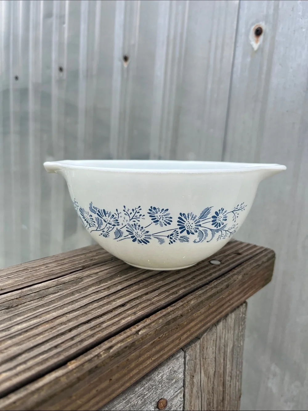 Vintage Pyrex Colonial Mist 750ml